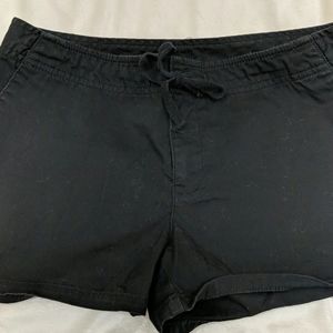 Express Stretch Black Shorts Size 3/4